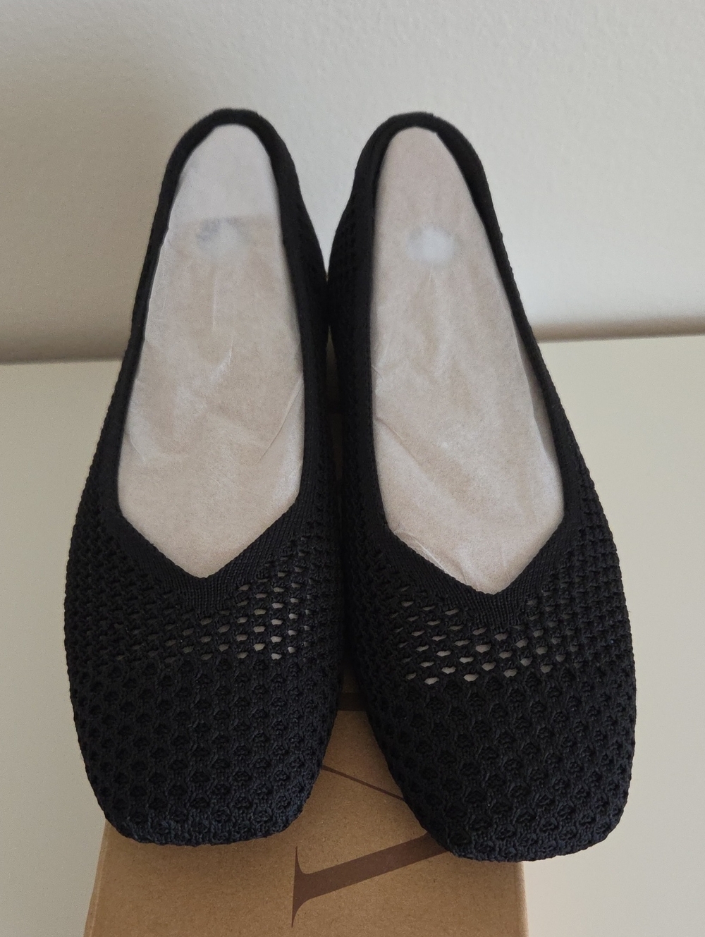 Vivaia Square-Toe Margot V-Cut Mesh Flats (Margot 2.0)